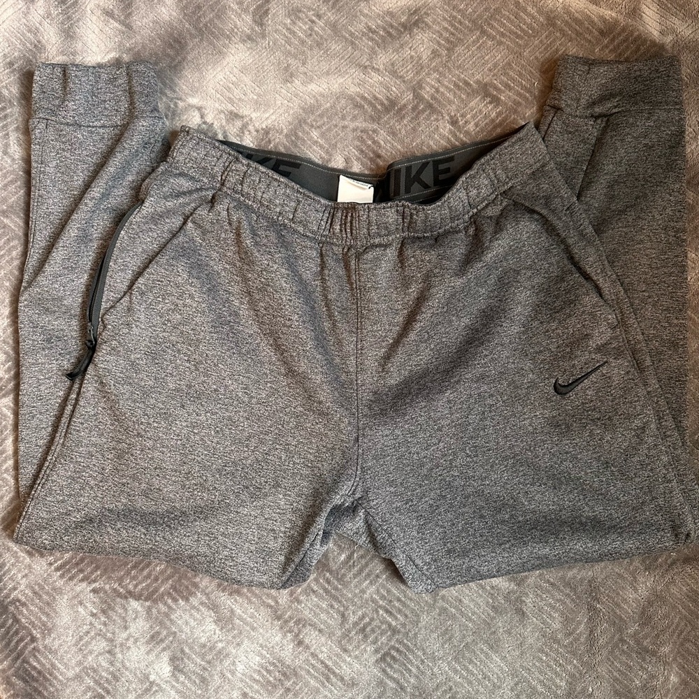 Nike Gray Heather Men's Athletic Joggers with Swoosh